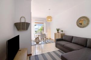 Ae Flat Falesia