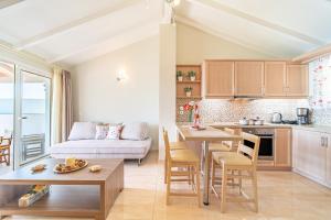 Mazis Deluxe Apartment