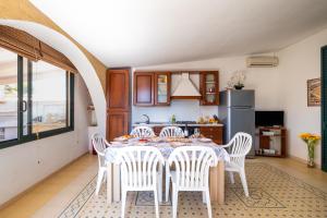 Malva House in Villa Con Piscina