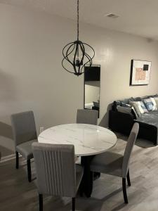 Brand New Updated Modern 2 bedroom Condo