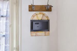 Michelangelo 2 Adults 2 Children