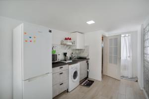 Villa Monica B