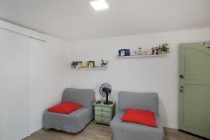 Villa Monica B