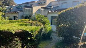 Vacances paisibles avec piscine