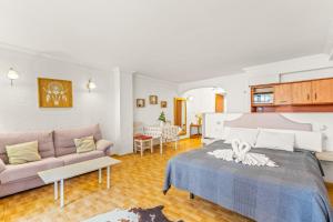 Unique Apartahotel 3-3