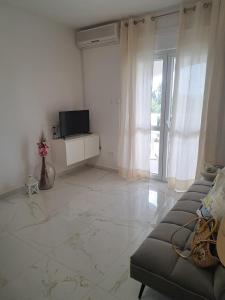 Apartments with parking space Ivan Dolac, Hvar - 17778