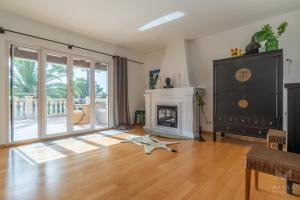 Finca Assindia, Costa de los Pinos