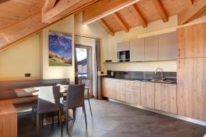 Rasia Residence Relax Night