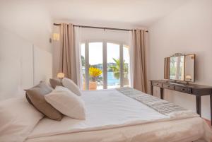 Ses Gavines In Cala Moragues