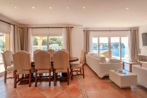 Ses Gavines In Cala Moragues