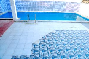 ECR Holiday