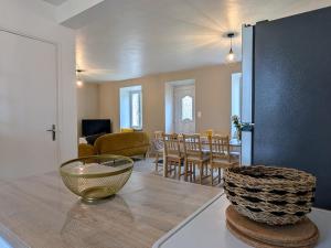 Maison paisible, parking - 6 pers. - FR-1-582-547