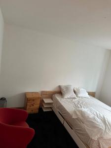 A furnished room in our cozy apartment