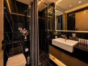 RBE 2 Bedroom Apartment 15th floor Binghatti Luna JVC