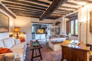 Casa Gialla a Murlo