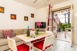 Marecalmo Holiday House Sea