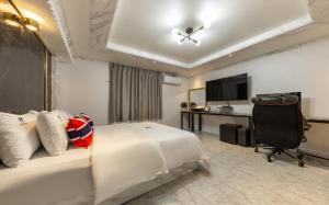 Iksan Hotel G7