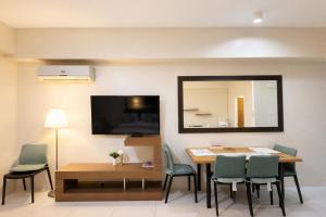 Nade Suites - Pico De Loro MIB 601