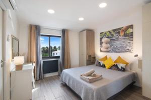 Flat 2 Bedrooms Cunha