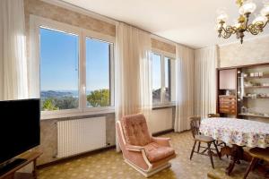 Villa In Collina Vista Mare