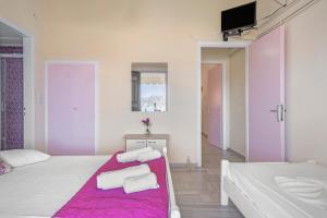 Tasoula Apartment with sea view 2