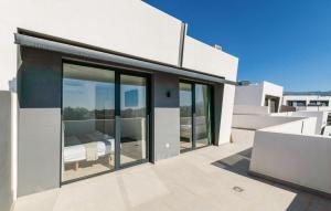 Lovely Home In Torre Del Mar
