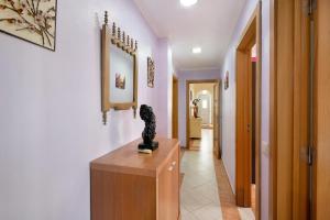 T2 Anastácio com vista Piscina