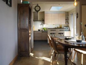 Villa with swimming pool near Durbuy