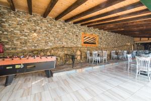 Mirage Arillas Studio Type A8