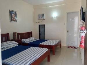 Sea Breeze Beach Resort