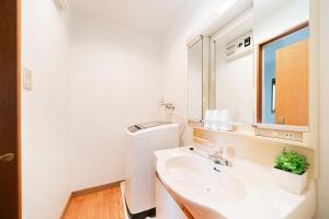 Accommodates up to 7 guests Enjoy a relaxing family getaway