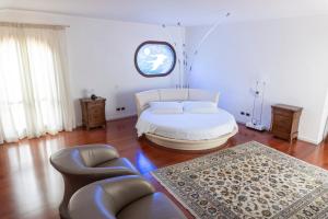 Villa con piscina - Livorno