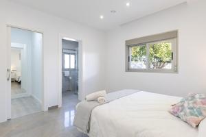WaterWheel Villa by Fidalsa