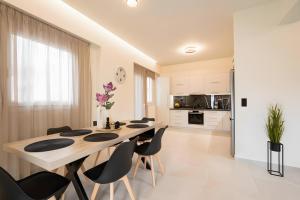 Zoelgrek Luxury Suite 1