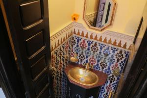 Elegant riad-style duplex with pool