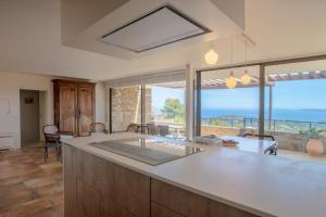 Maison Gaou Bénat Piscine Vue mer