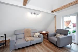 Neu renovierte Dachgeschosswohnung