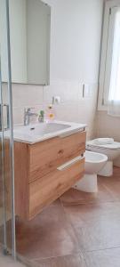 Casatoe quinto studio near airport