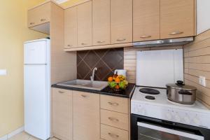 Apartment with Sea view B