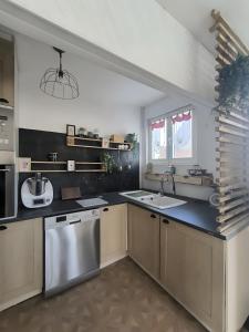 Cozy House Near The Sea