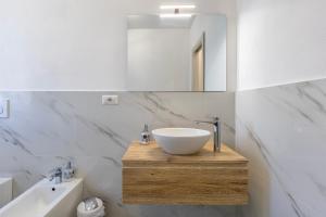 New and Vintage Villa - Anni 50