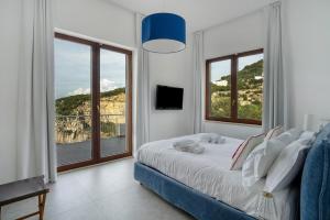 Luxury Villa La Balena Blu