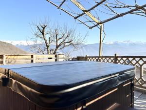 Au Pied De LArcluse - Spa Clim Wif