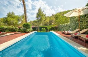 Villa Retreats