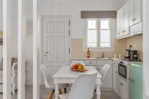Aeolos Thalia Suite