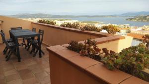 Attico vista mare- La Maddalena