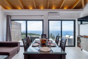 Deluxe Suite with Sea View B