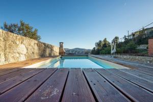 Casa de Campo com Olhar a Montanha
