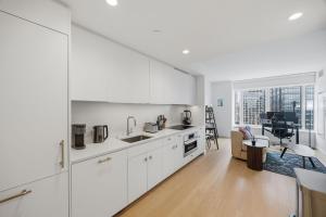 Greenpoint 1BR w Work Setup by Anyplace - 11740