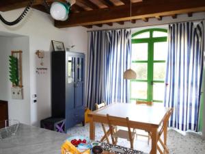 Apartment Wohnung Sonnenaufgang in Monte Vibiano Vecchio by Interhome